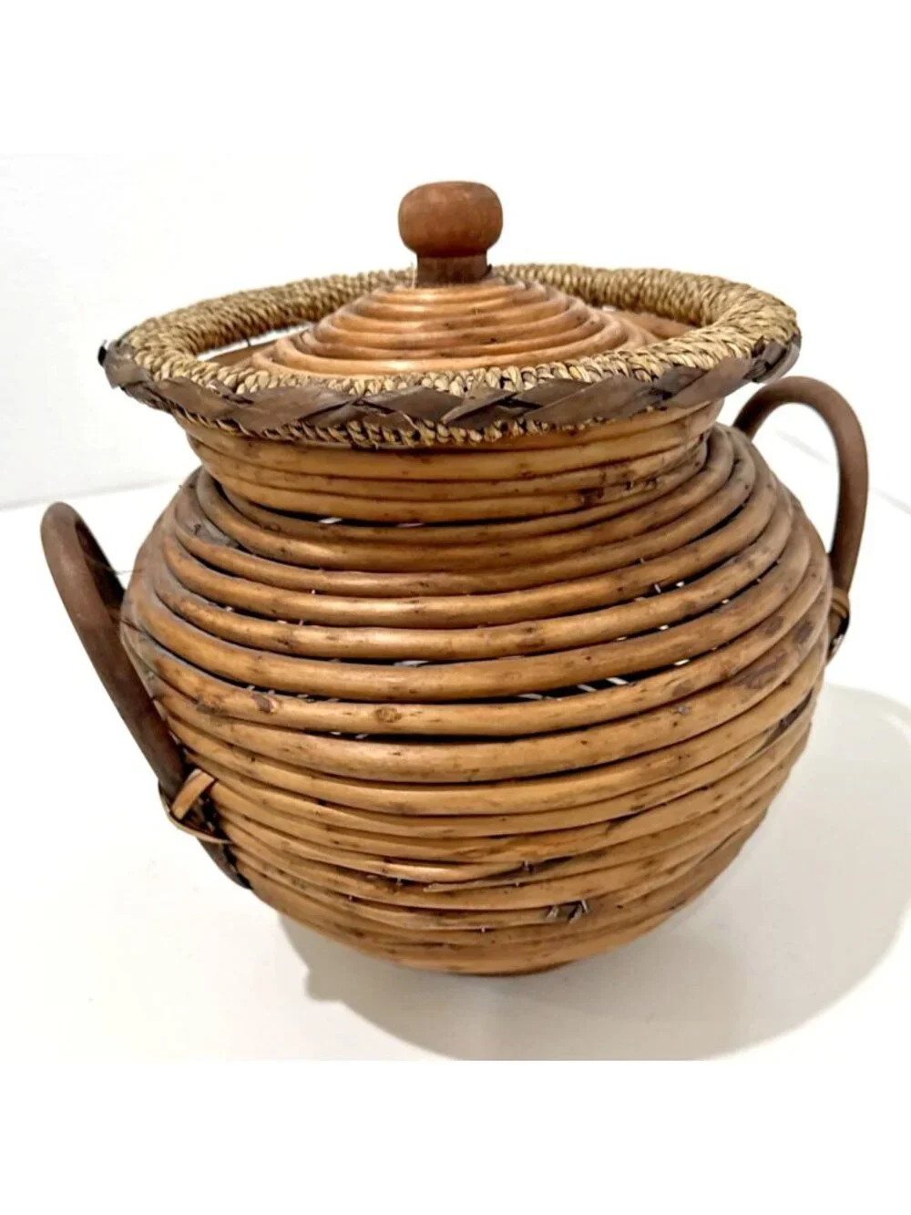 Vintage MCM Pencil Reed Coiled Basket Lidded With Handles Made in Italy